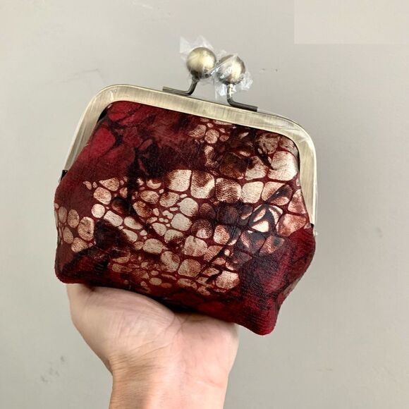 Handmade Genuine Leather Floral Printed, Metal Frame Large Purse/ Wristlet - Picture 2 of 15